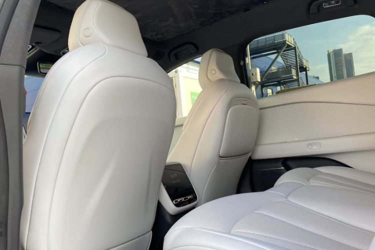 小鹏P7+ 2024款 超长续航 Max中控内饰7004