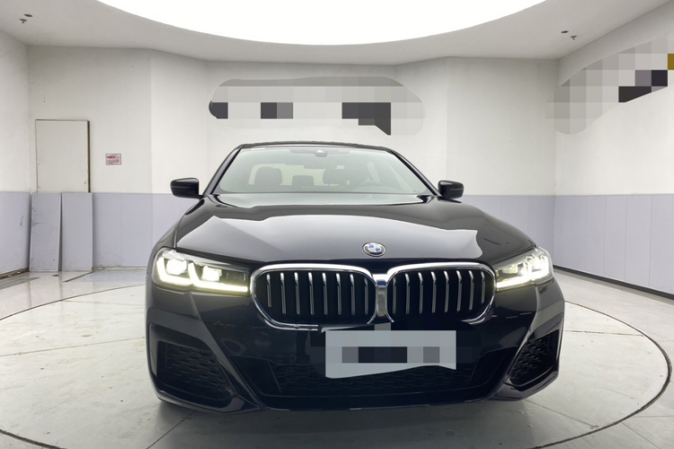 宝马5系 2023款 530Li 领先型 M运动套装车身外观6001