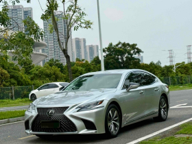 雷克萨斯LS 2018款 350 卓越版 国V