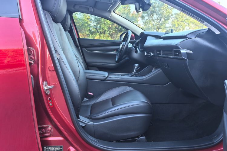 马自达3 昂克赛拉 2020款 2.0L 自动质雅版中控内饰7003