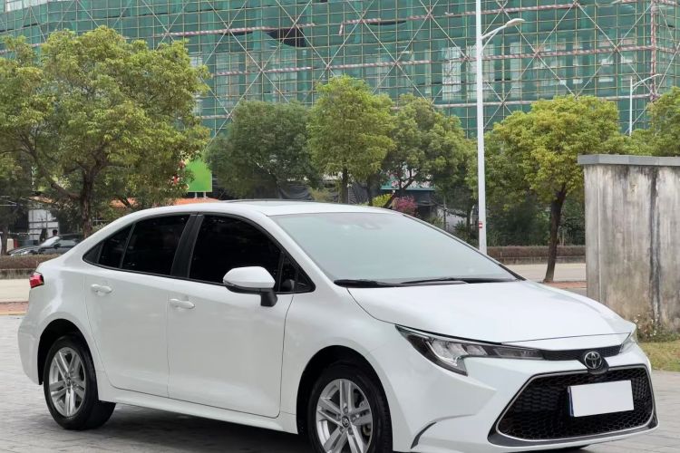 丰田 雷凌 2021款 185T CVT豪华版车身外观6002