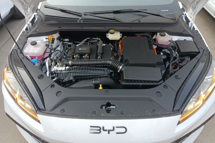 比亚迪 海豹06新能源 2025款 DM-i 智驾版 80KM豪华型中控内饰7007