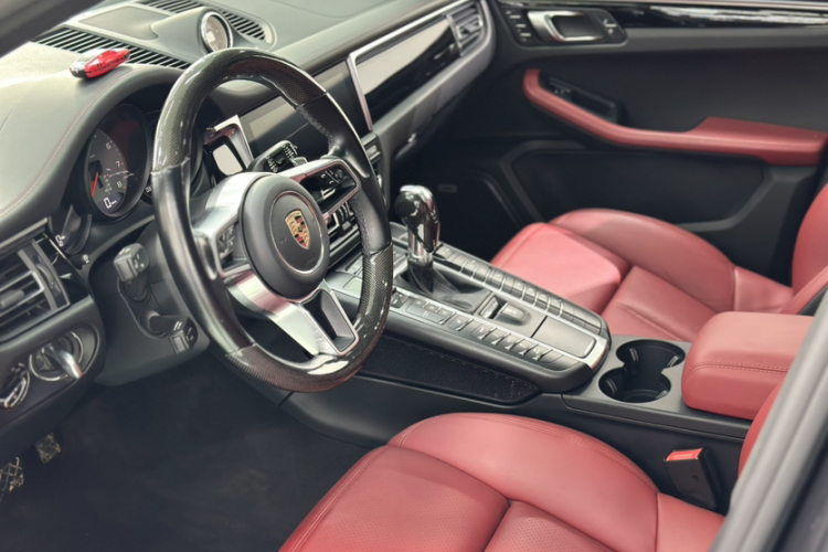 保时捷 2021款 Macan S 3.0T中控内饰7012