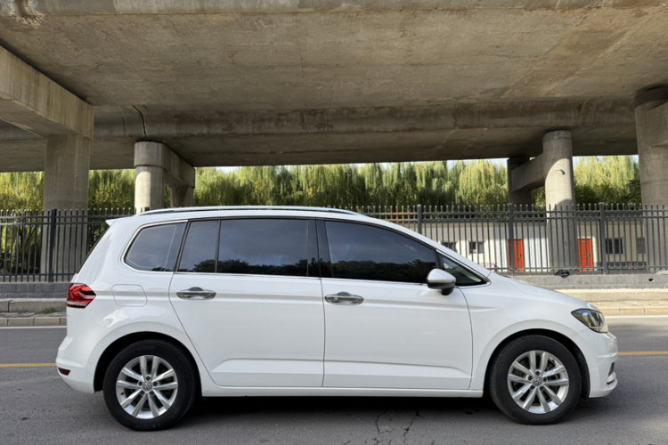 大众 2018款 途安L 280TSI DSG舒适版 7座 国V车身外观6007