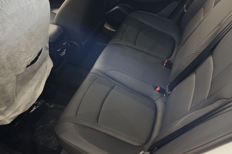 荣威i5 2024款 1.5L CVT尊荣版中控内饰7003