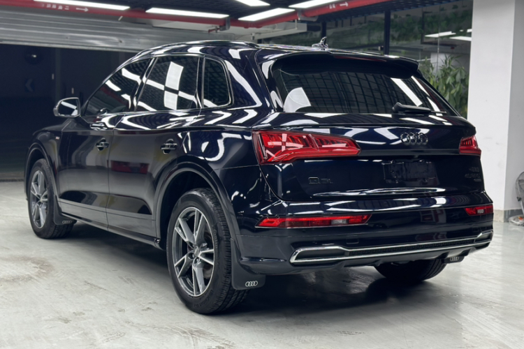 奥迪Q5L 2018款 45 TFSI 尊享时尚型 国V车身外观6009