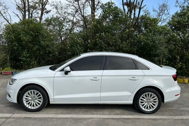 奥迪A3 2014款 Limousine 35 TFSI 自动进取型车身外观6009