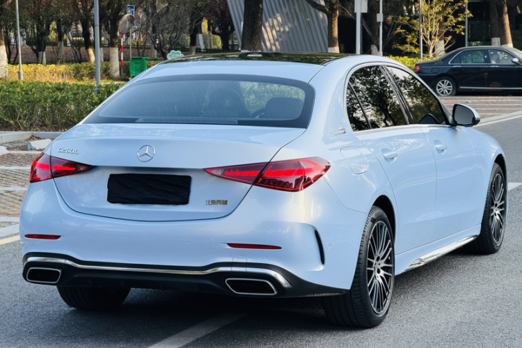 奔驰C级 2024款 改款 C 260 L 运动版车身外观6007