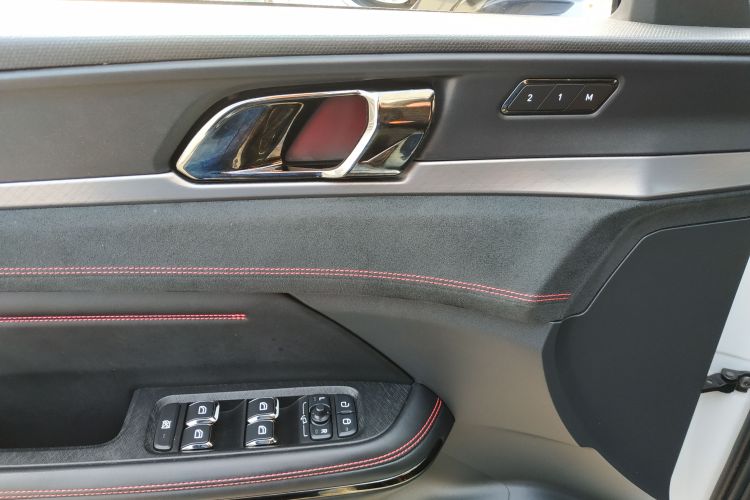 领克05 2020款 2.0TD 四驱劲Halo局部细节9003