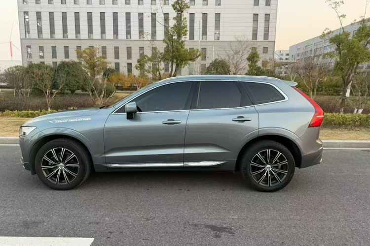 沃尔沃XC60 2019款 T5 四驱智雅豪华版 国VI车身外观6006