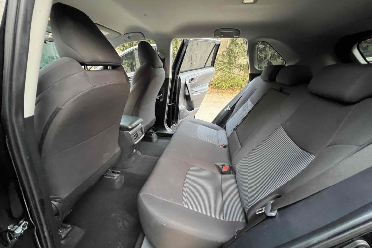 丰田 威兰达 2022款 2.0L CVT两驱领先版中控内饰7003