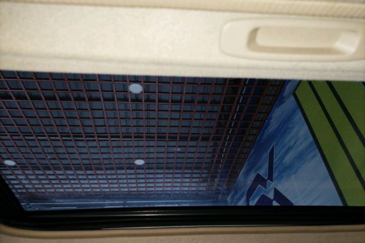 丰田 花冠 2013款 1.6L 手动豪华版中控内饰7007