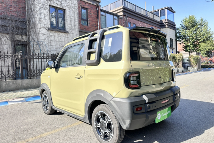 吉利银河 2025款 210km 熊猫骑士车身外观6001