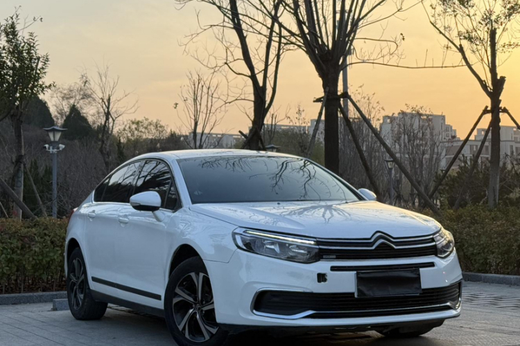 雪铁龙C5 2017款 350THP 自动舒适型车身外观6003