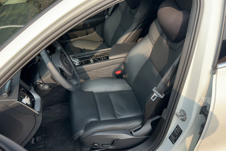 沃尔沃S60 2023款 B4 智远豪华版局部细节19