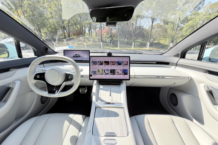 鸿蒙智行 智界S7 2024款 Pro 后驱长航版局部细节14