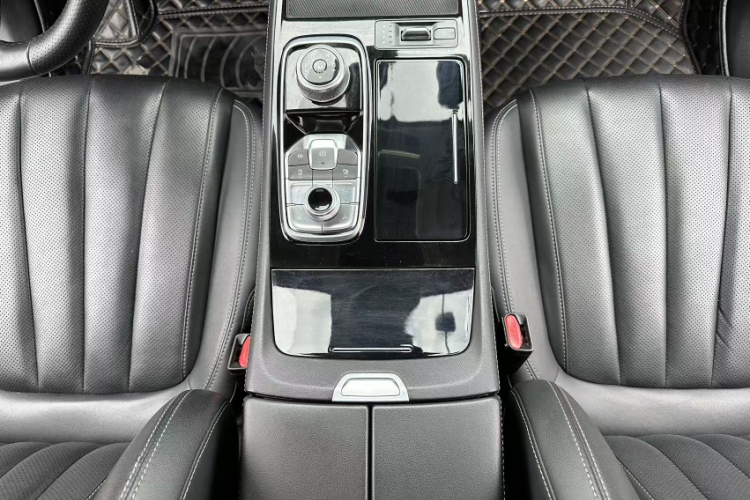 福特 领裕 2021款 EcoBoost 225 铂领型 5座中控内饰7004