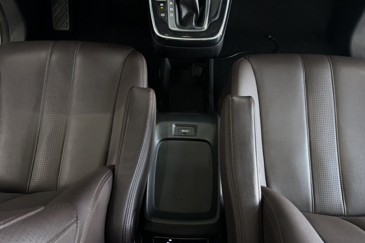 广汽传祺 传祺M6 2019款 270T DCT尊荣版（七座）国VI局部细节18