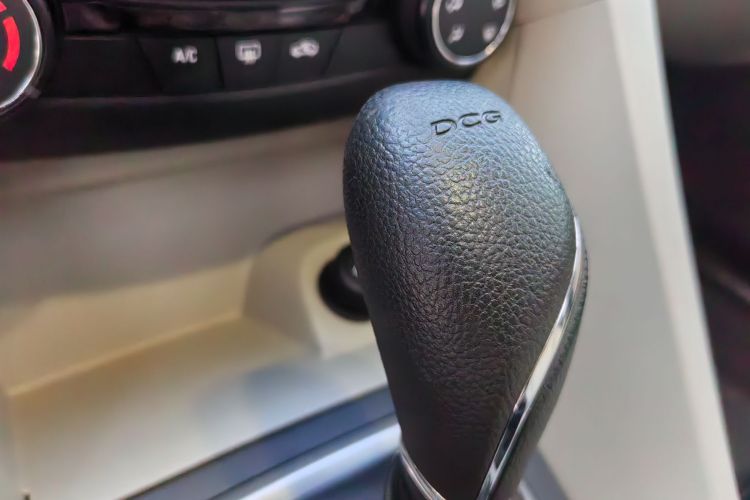 别克 英朗 2018款 15T 双离合精英型 国V中控内饰7003