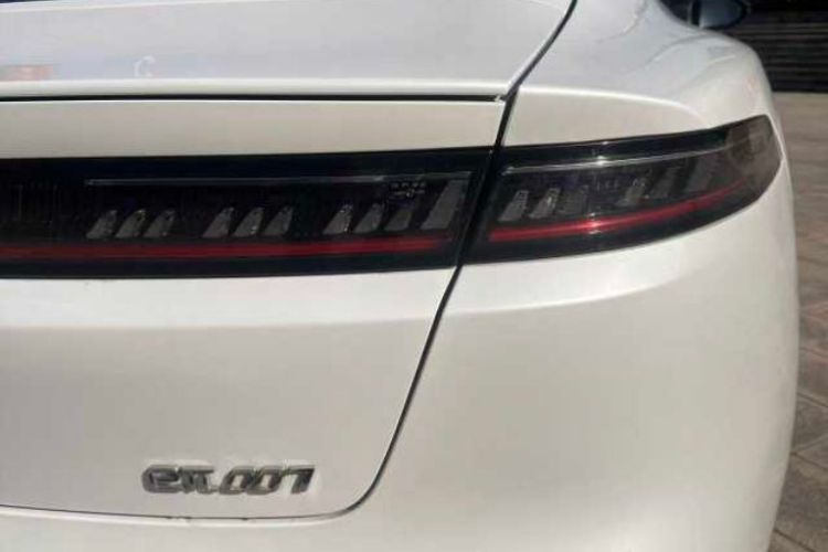 东风奕派 eπ007 2024款 200Pro增程版车身外观6003
