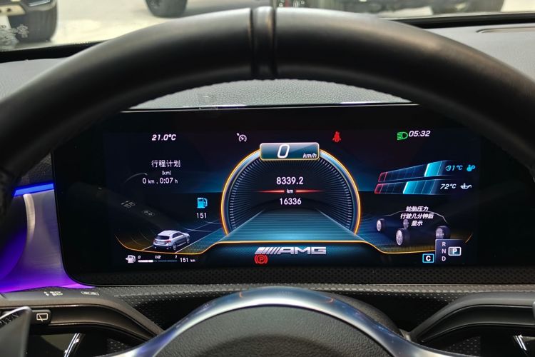 奔驰A级AMG(进口) 2020款 改款 AMG A 35 4MATIC中控内饰15