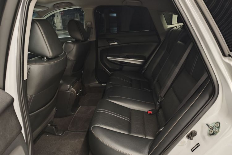 本田 歌诗图 2012款 2.4L 豪华版中控内饰7005