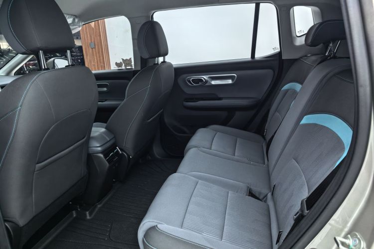 埃安 AION Y 2023款 Plus 510 乐享版车身外观6004