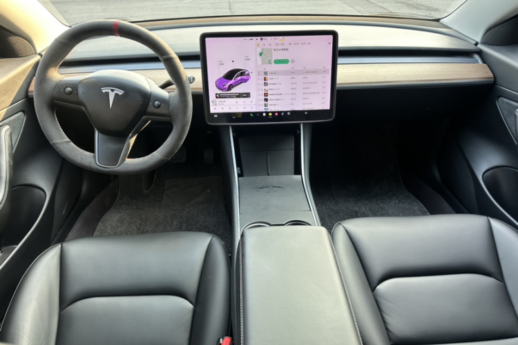 特斯拉 Model 3 2020款 标准续航后驱升级版中控内饰7002