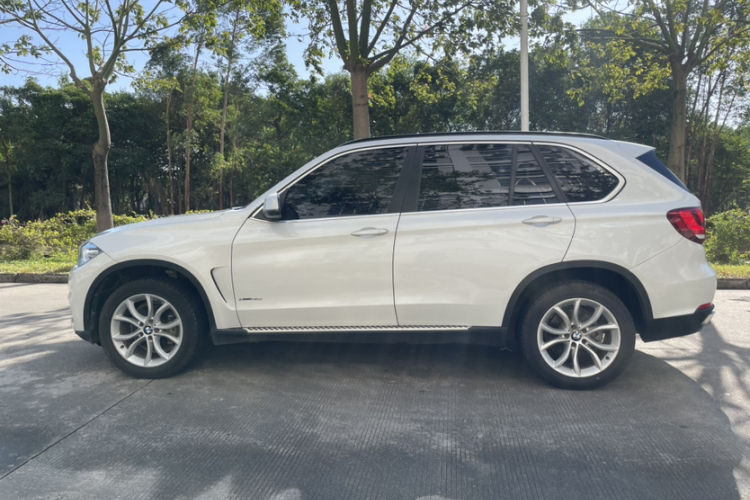 宝马X5(进口) 2015款 xDrive28i车身外观6002