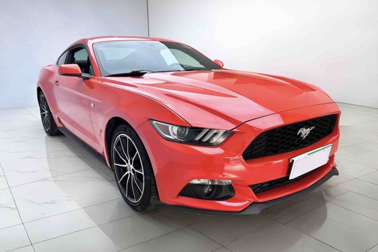 福特 Mustang  2.3T 性能版车身外观6002
