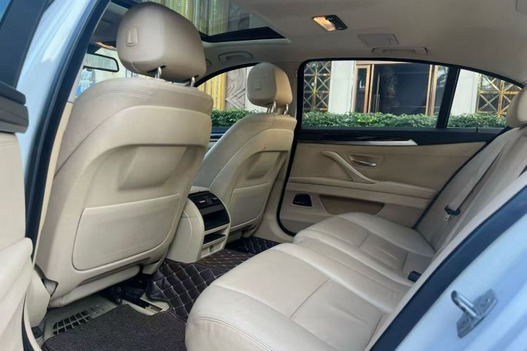 宝马5系 2014款 520Li 典雅型中控内饰7008