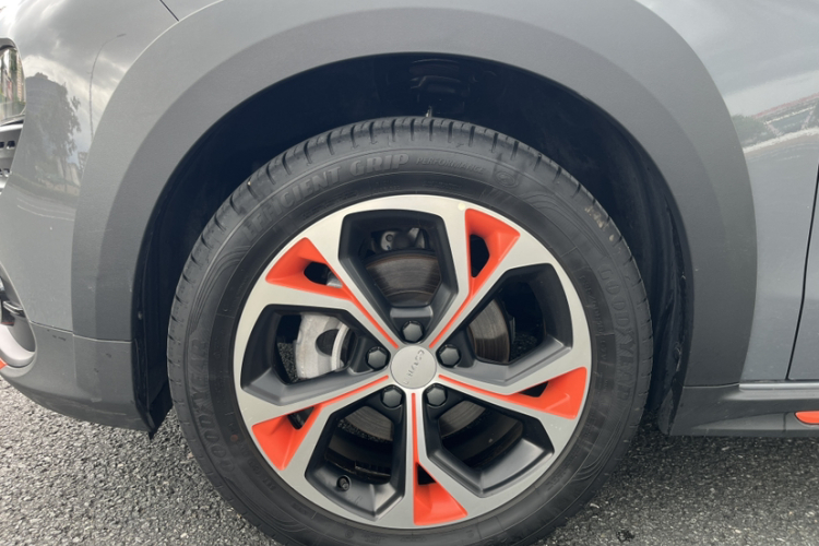 领克02 2019款 1.5T DCT两驱耀版 国VI车身外观6006