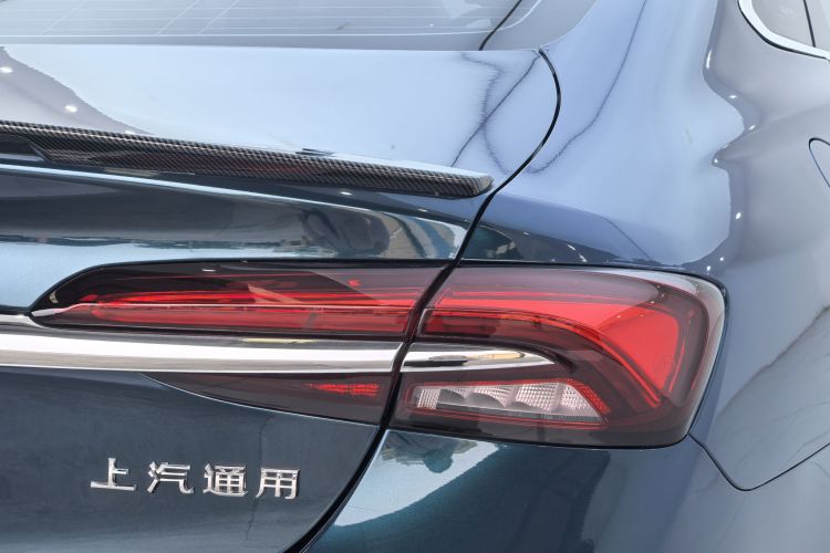 别克 君越 2022款 652T 豪华型车身外观6013