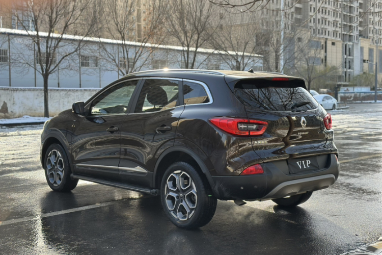 雷诺 科雷嘉 2017款 2.0L 四驱尊贵版车身外观6009