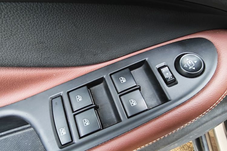 别克 昂科威 2018款 28T 四驱豪华型中控内饰7003