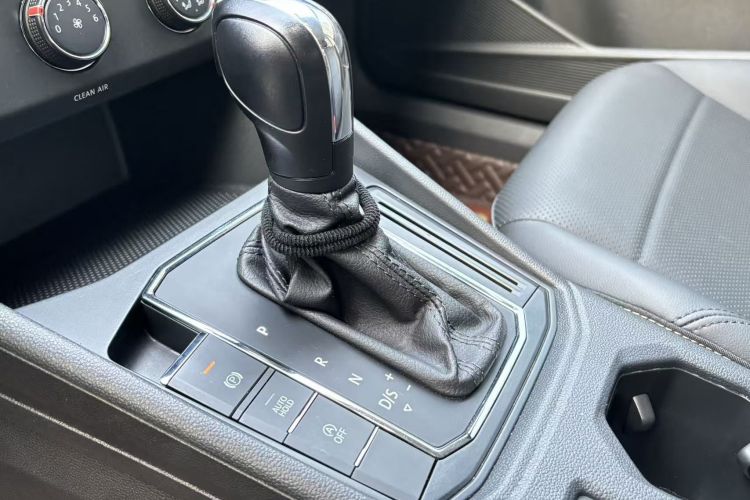 大众 朗逸 2022款 1.5L 自动舒适版中控内饰7003