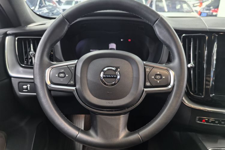 沃尔沃XC60 2022款 B5 四驱智逸豪华版局部细节13