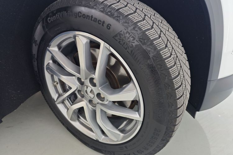 蔚来ES6 2020款 420KM 运动版车身外观6013