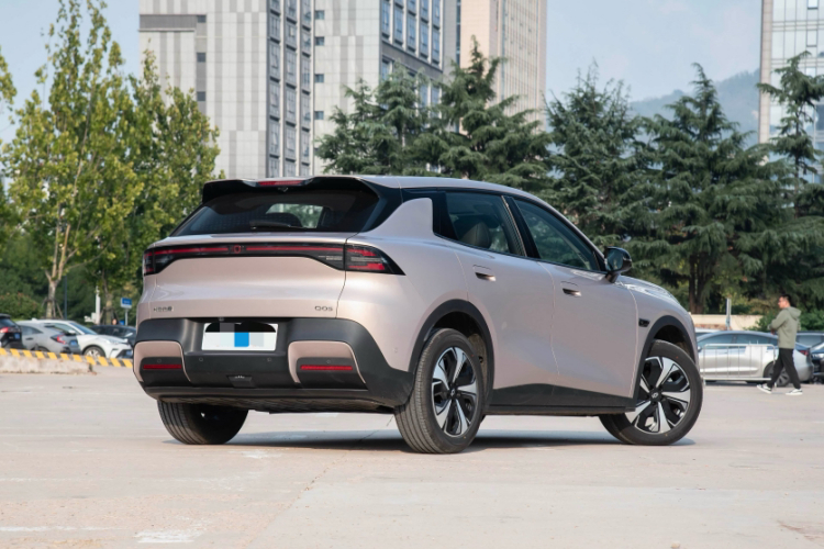 长安启源Q05 2026款 405Max车身外观6003