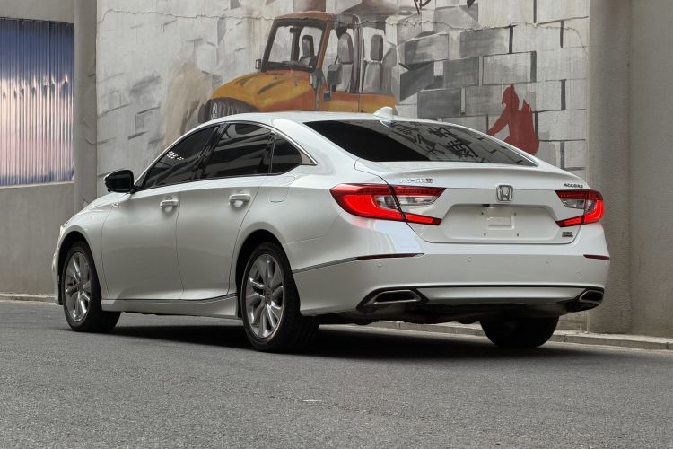 本田 雅阁 2018款 260TURBO 精英版 国V车身外观6002