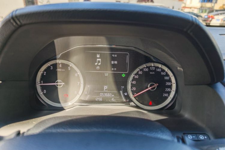 本田UR-V 2020款 370TURBO 四驱尊享版中控内饰15