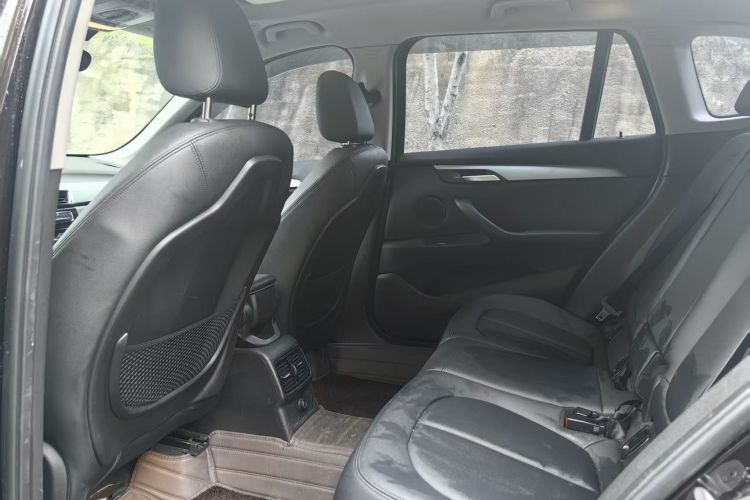 宝马X1 2016款 sDrive18Li 尊享型中控内饰7002