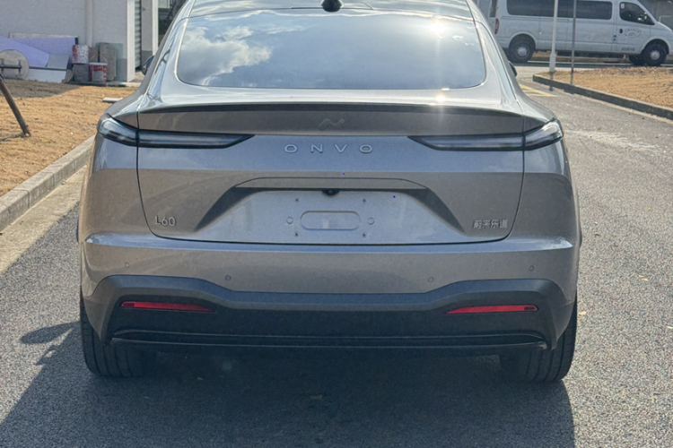 乐道L60 2024款 85kWh 后驱版车身外观6005