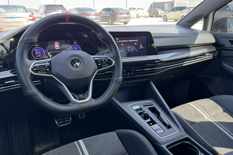 大众 高尔夫 2023款 280TSI DSG R-Line Lite局部细节13