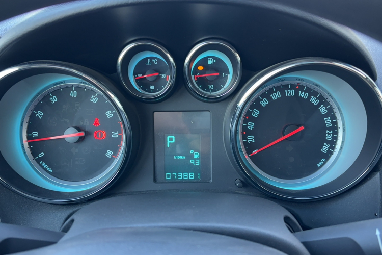 别克 英朗 2014款 XT 1.6L 自动时尚版局部细节14