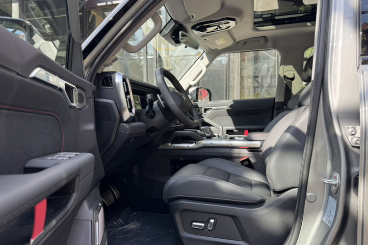 捷途旅行者 2023款 2.0T 四驱征服中控内饰7008