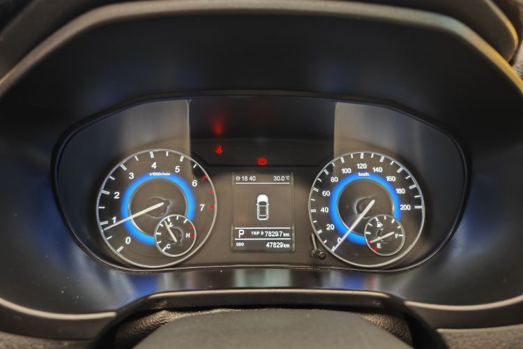 东风风光 风光S560 2018款 1.8L CVT尊贵型中控内饰15