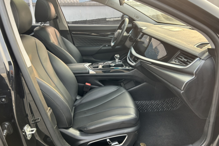 吉利汽车 博瑞 2021款 1.8T 领航版中控内饰7008