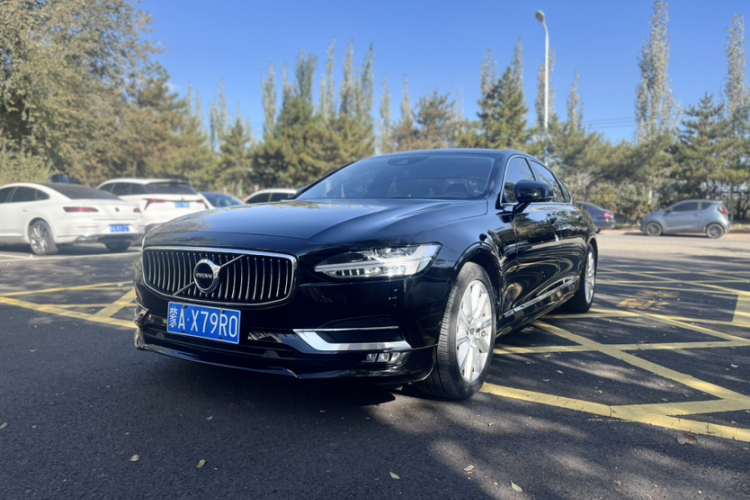 沃尔沃S90 2020款 T5 智逸豪华版车身外观6004