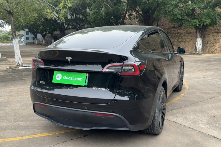 特斯拉 Model Y 2022款 改款 后轮驱动版车身外观6003